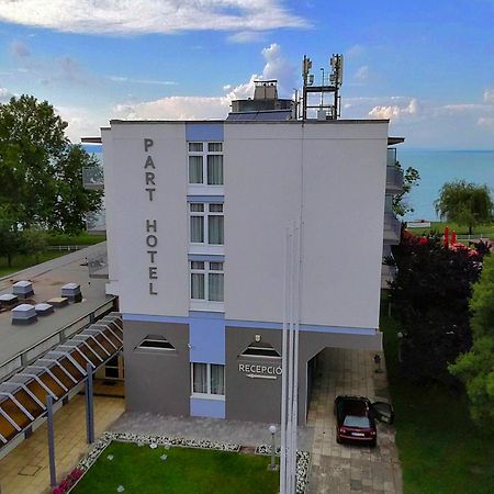 Part Hotel Siófok Buitenkant foto