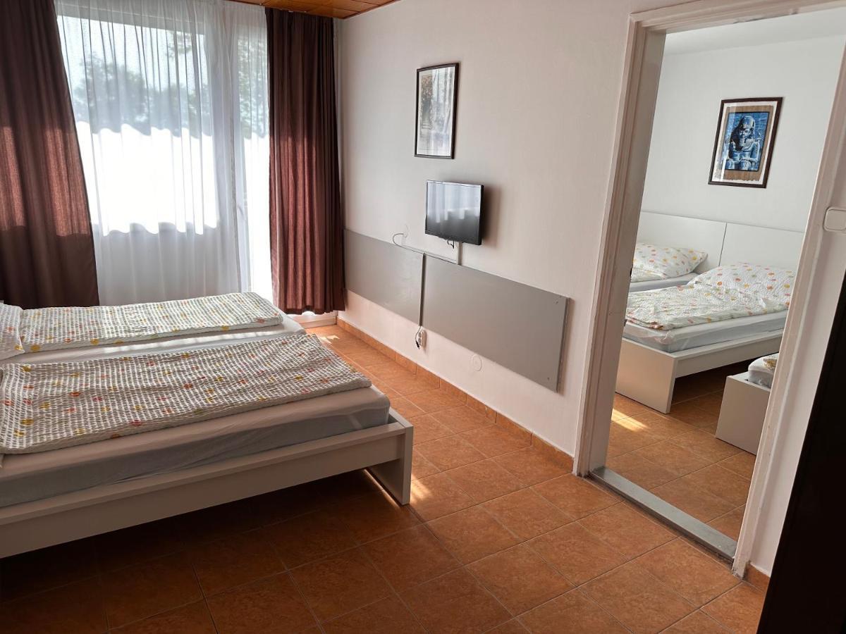 Part Hotel Siófok Buitenkant foto