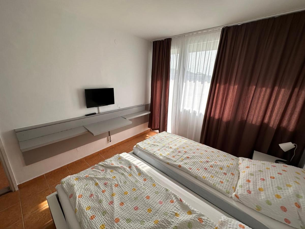 Part Hotel Siófok Buitenkant foto
