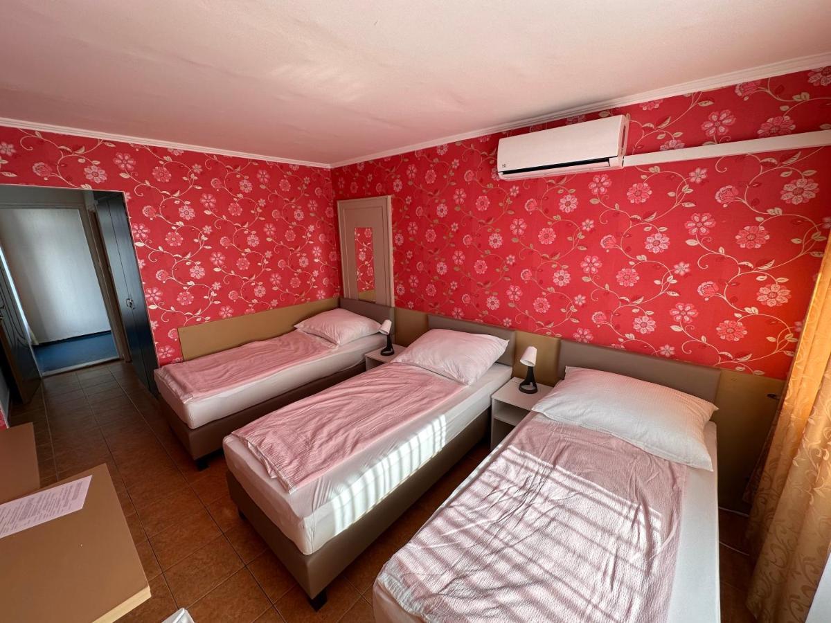 Part Hotel Siófok Buitenkant foto