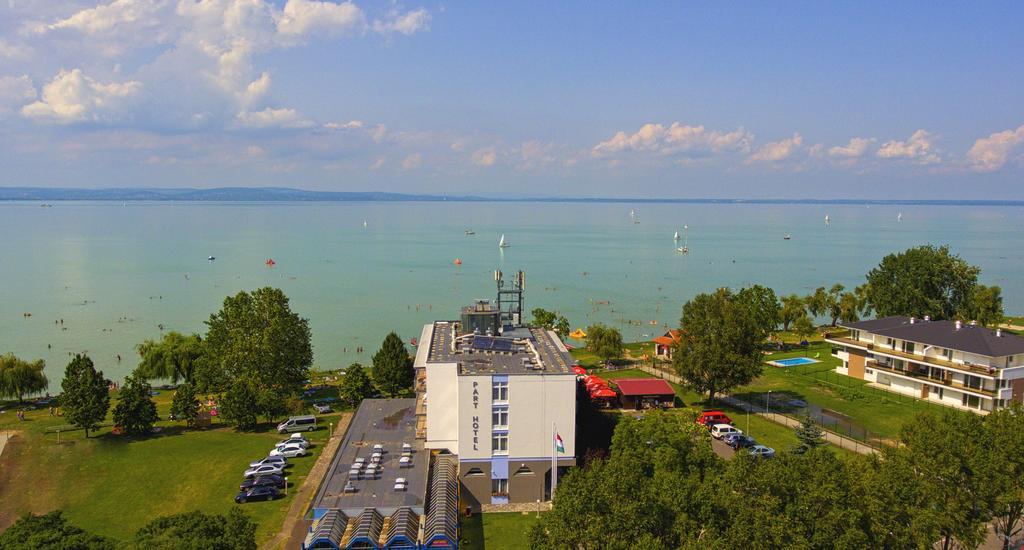 Part Hotel Siófok Buitenkant foto