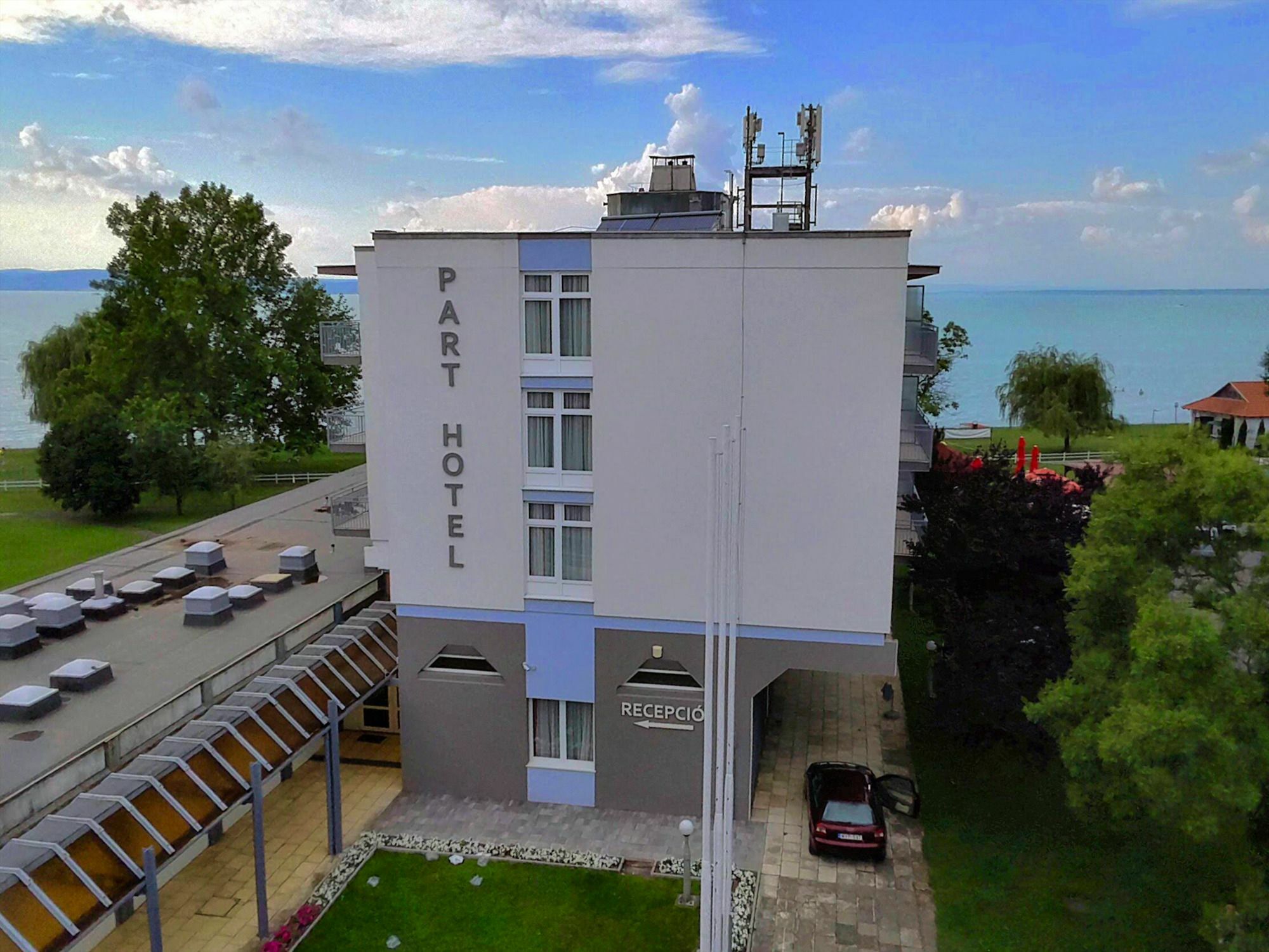 Part Hotel Siófok Buitenkant foto